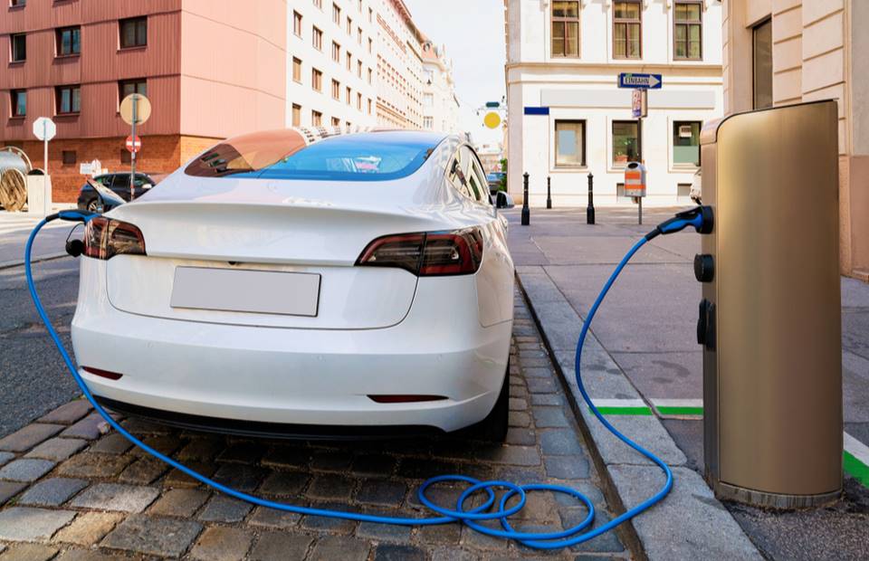 Czechs with electric cars are desperate.  What did we buy?  They cost more to load than a full tank of petrol