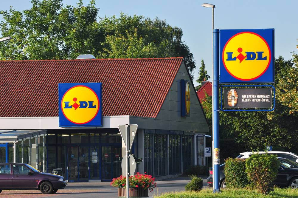 Lidl Offers 10% Discount for Seniors Over 65: Save on Groceries!